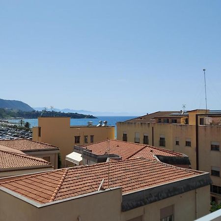 Casa Floridea -Mediterranea Sicilia Apt Cefalù Εξωτερικό φωτογραφία