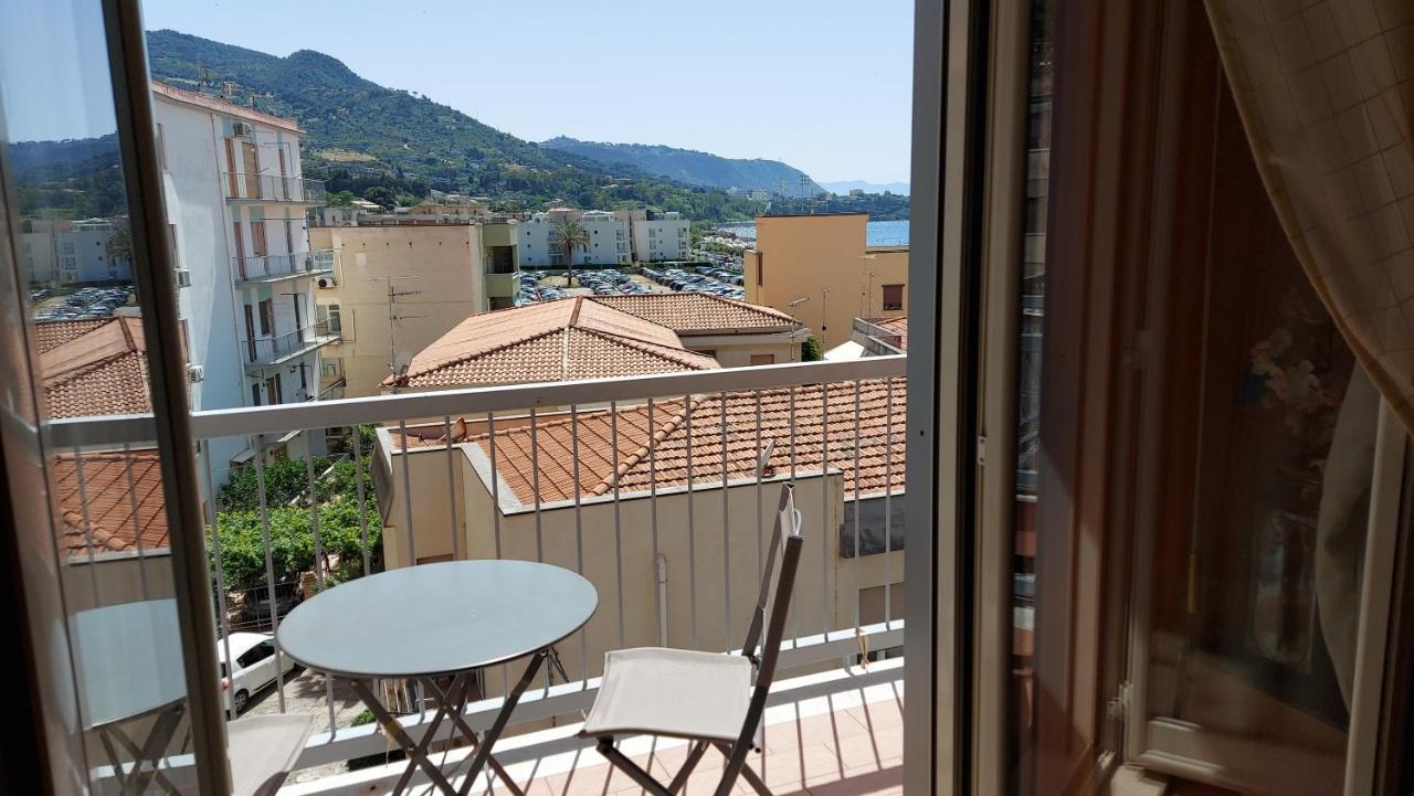 Casa Floridea -Mediterranea Sicilia Apt Cefalù Εξωτερικό φωτογραφία