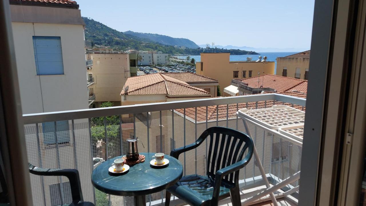 Casa Floridea -Mediterranea Sicilia Apt Cefalù Εξωτερικό φωτογραφία