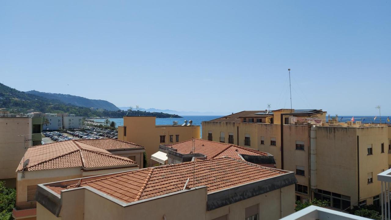 Casa Floridea -Mediterranea Sicilia Apt Cefalù Εξωτερικό φωτογραφία