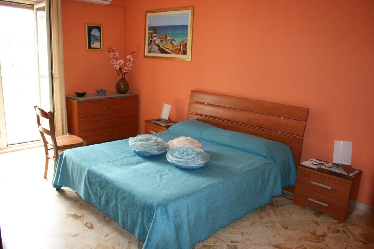 Casa Floridea -Mediterranea Sicilia Apt Cefalù Εξωτερικό φωτογραφία